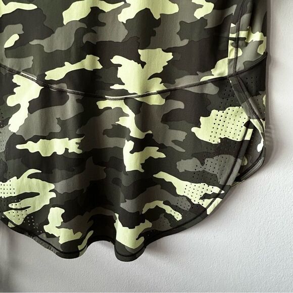 Lululemon UVP Run Short Sleeve Heritage 365 Camo Crispin Green Multi - Picture 6 of 10